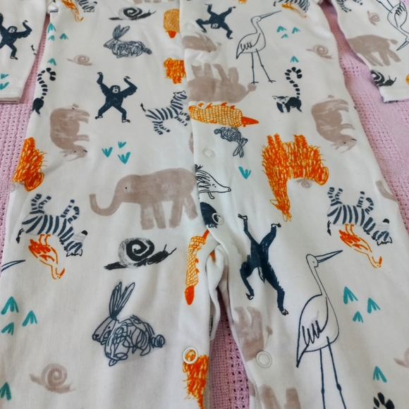 Marks & Spencer, 3pk multi coloured, cotton long sleeved sleepsuits, 2-3 years - Picture 9 of 16